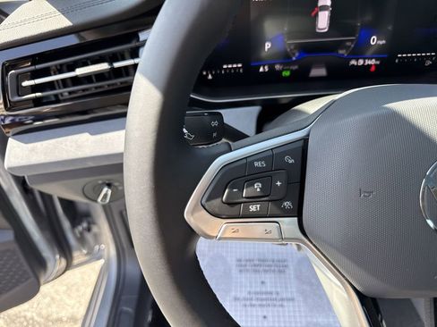 New 2025 Volkswagen Jetta SE image 25