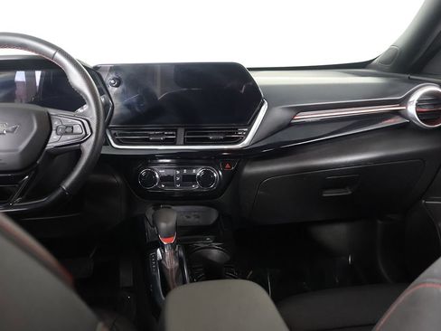 Used 2024 Chevrolet Trax RS w/ Driver Confidence Package image 33