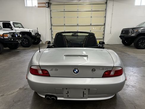 Used 2001 BMW Z3 3.0i RWD image 4