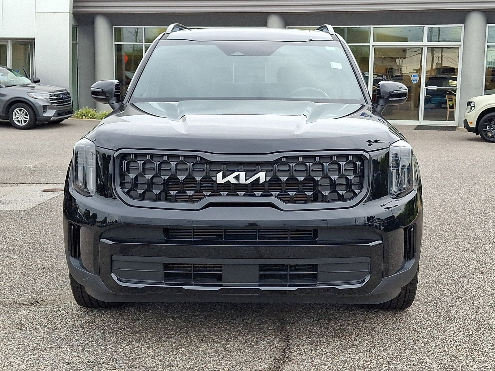 Used 2024 Kia Telluride EX X-Line AWD/4WD image 3