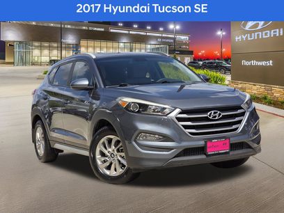 Used 2017 Hyundai Tucson SE w/ SE Popular Package 02