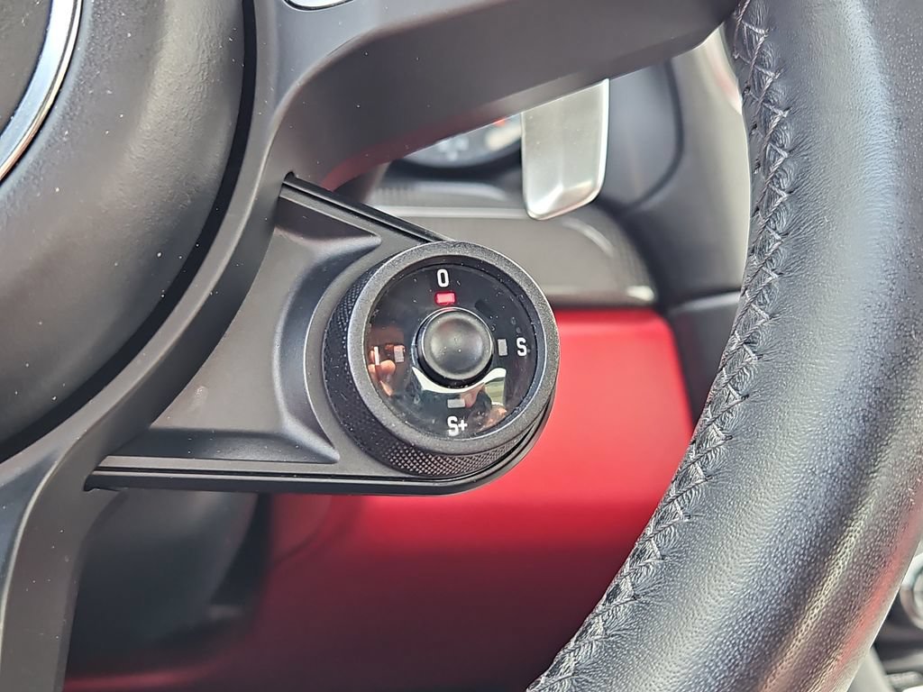 Certified 2019 Porsche 911 Targa 4 GTS AWD/4WD image 19