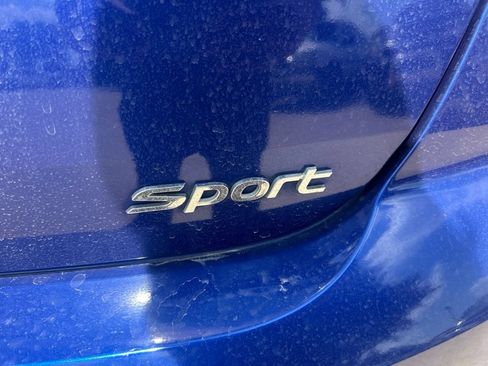 Used 2020 Hyundai Elantra Sport w/ Premium Package 02 FWD image 10