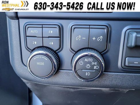 New 2026 Chevrolet Suburban High Country w/ Sun And Tow Package image 18