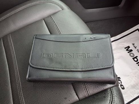 Used 2021 GMC Sierra 1500 Denali w/ Driver Alert Package II image 98