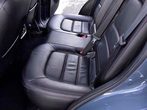 Used 2024 MAZDA CX-5 Carbon Edition image 15