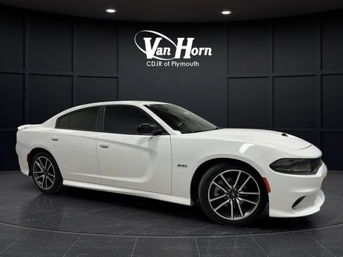 Used 2023 Dodge Charger R/T w/ Plus Group RWD image 1