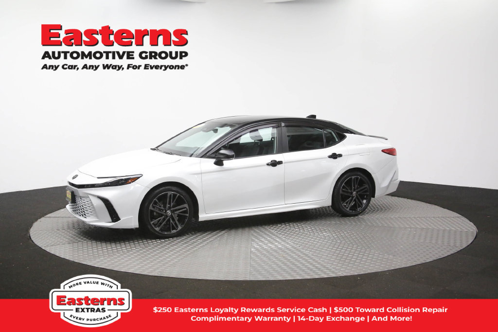 Used 2025 Toyota Camry XSE AWD/4WD image 54