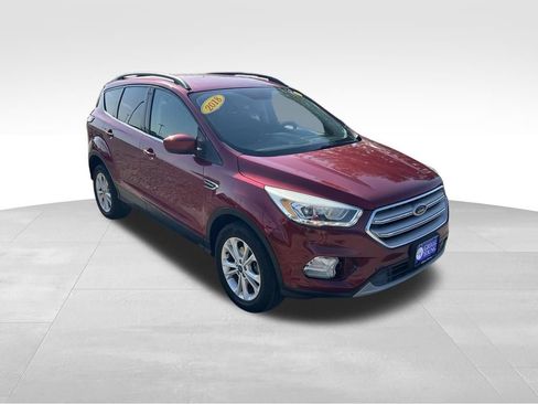 Used 2018 Ford Escape SEL FWD image 8