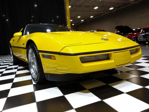 Used 1990 Chevrolet Corvette ZR-1 RWD image 14