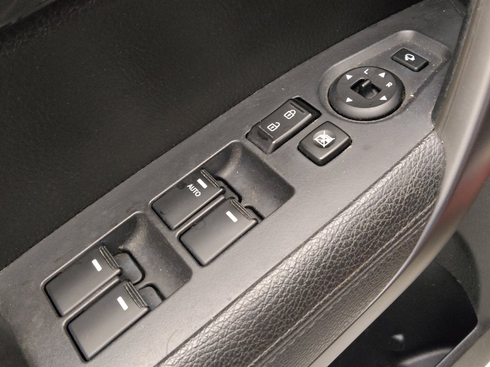 Used 2014 Kia Sorento SX FWD image 27
