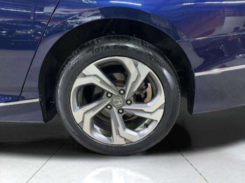 Used 2020 Honda Accord EX image 56