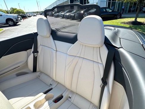 Used 2026 Mercedes-Benz CLE 450 4MATIC Cabriolet image 35
