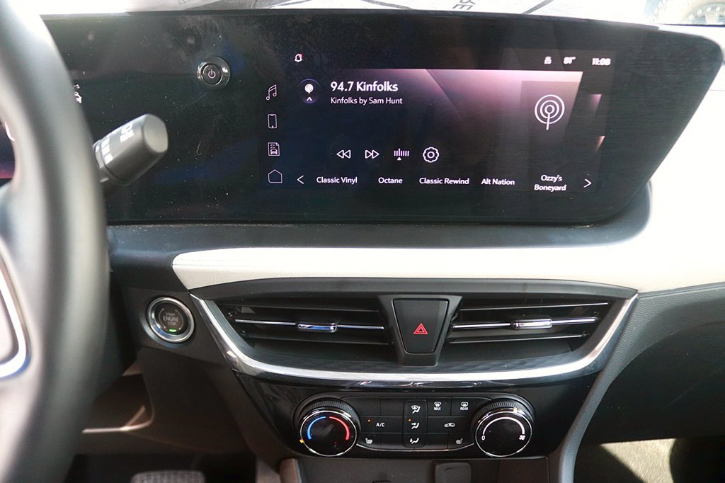 Used 2026 Buick Encore GX Sport Touring w/ Advanced Technology Package FWD image 20