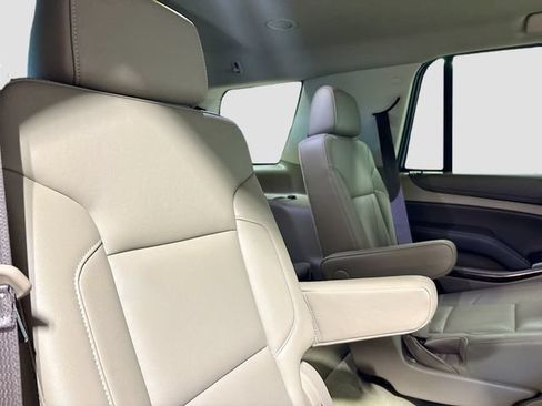 Used 2017 Chevrolet Tahoe LT w/ Luxury Package AWD/4WD image 30
