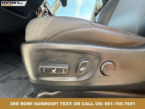 Used 2024 Toyota 4Runner SR5 Premium w/ Moonroof Package AWD/4WD image 32