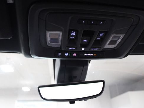 Used 2023 Chevrolet Silverado 2500 High Country AWD/4WD image 46