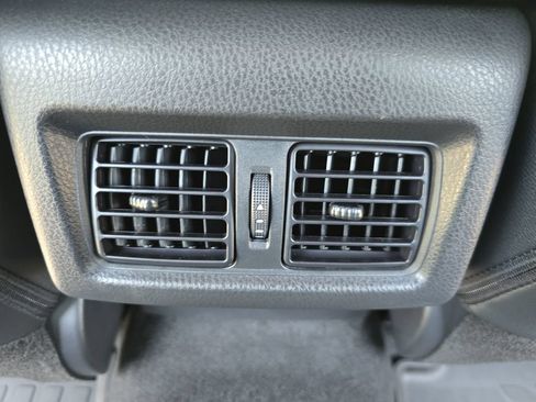 Used 2026 Toyota Camry SE FWD image 12