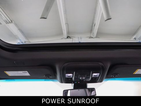 Used 2021 Chevrolet Suburban RST w/ Luxury Package AWD/4WD image 22