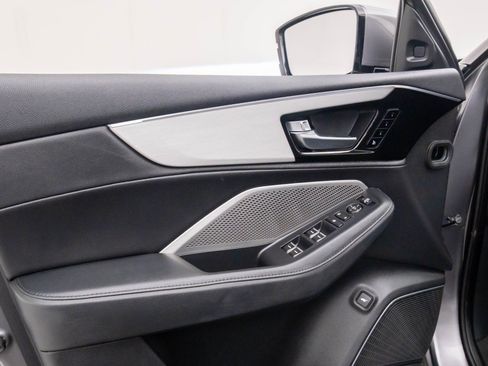 Used 2023 Acura MDX SH-AWD image 14