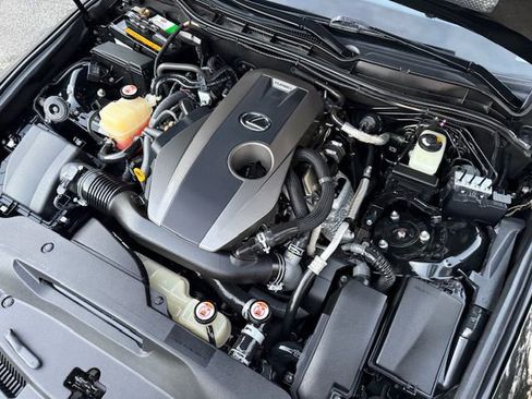 Used 2018 Lexus IS 300 w/ Accessory Package image 13