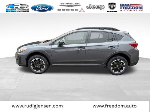 Used 2023 Subaru Crosstrek 2.0i AWD/4WD image 2
