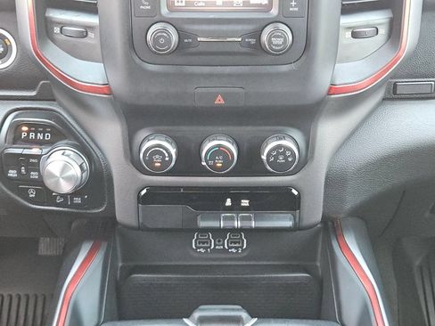 Used 2022 RAM 1500 Rebel AWD/4WD image 18