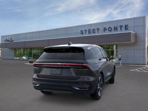 New 2026 Lincoln Nautilus Premier AWD/4WD image 8