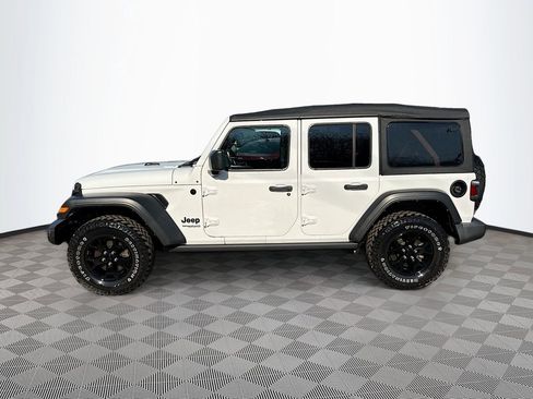 Used 2022 Jeep Wrangler Unlimited Sport AWD/4WD image 9