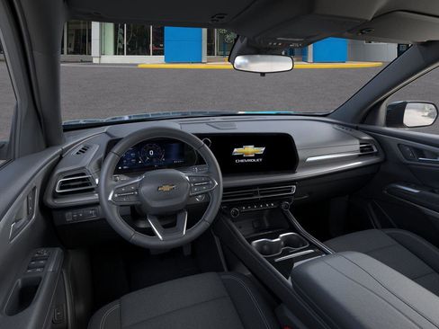 New 2026 Chevrolet Traverse LT image 15