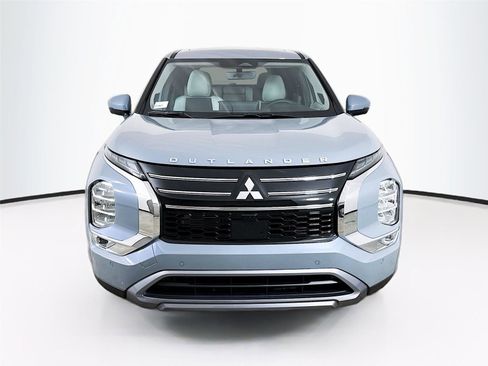 New 2026 Mitsubishi Outlander SE FWD image 3