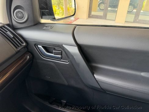 Used 2014 Land Rover LR2 AWD/4WD image 70