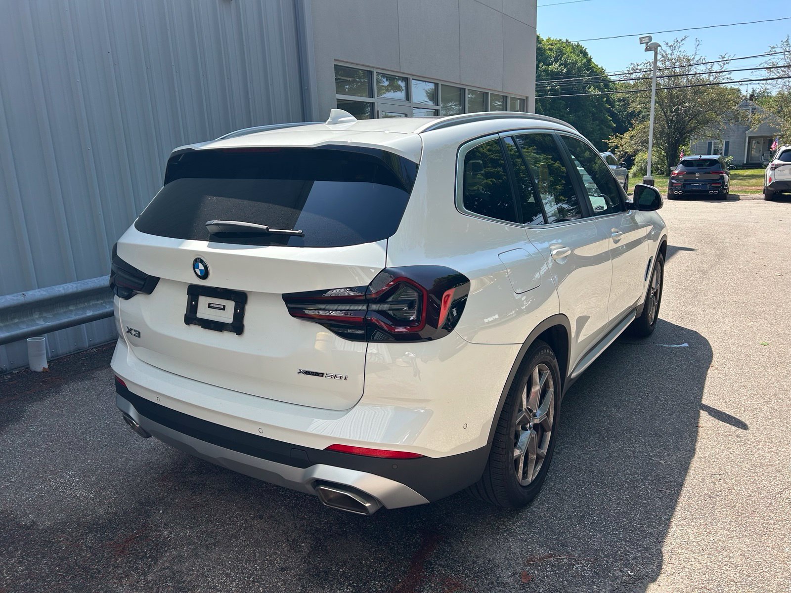 Used 2023 BMW X3 xDrive30i w/ Convenience Package AWD/4WD image 5