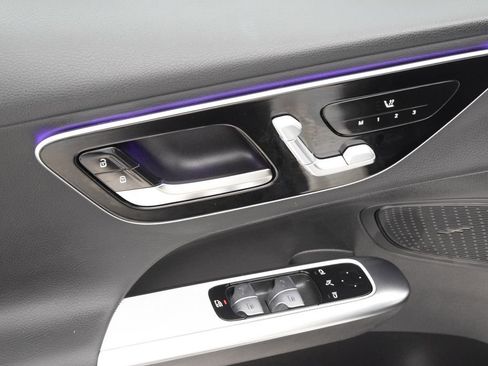 Certified 2026 Mercedes-Benz GLC 300 image 21