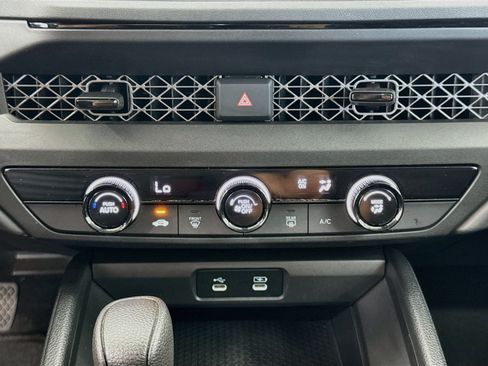 Used 2025 Honda Accord LX image 22