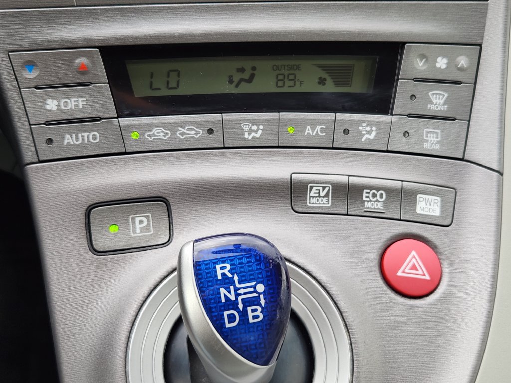 Used 2013 Toyota Prius Three FWD image 22