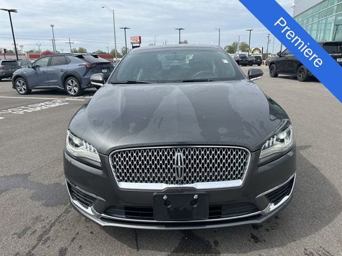 Used 2017 Lincoln MKZ Premiere FWD image 2