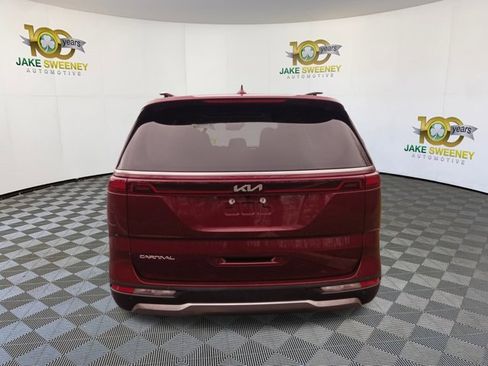 Certified 2023 Kia Carnival SX Prestige image 9