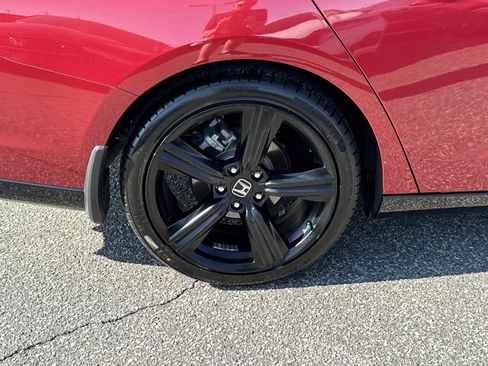 Certified 2025 Honda Accord Sport image 13