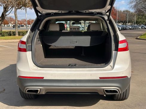 Used 2016 Lincoln MKX Reserve w/ Climate Package image 14