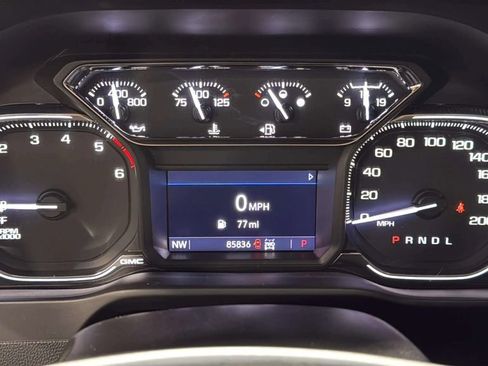 Used 2022 GMC Sierra 1500 SLE w/ X31 Off-Road Package AWD/4WD image 25