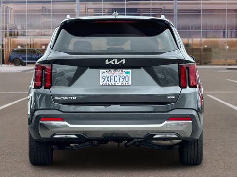 Certified 2026 Kia Sorento EX AWD/4WD image 5