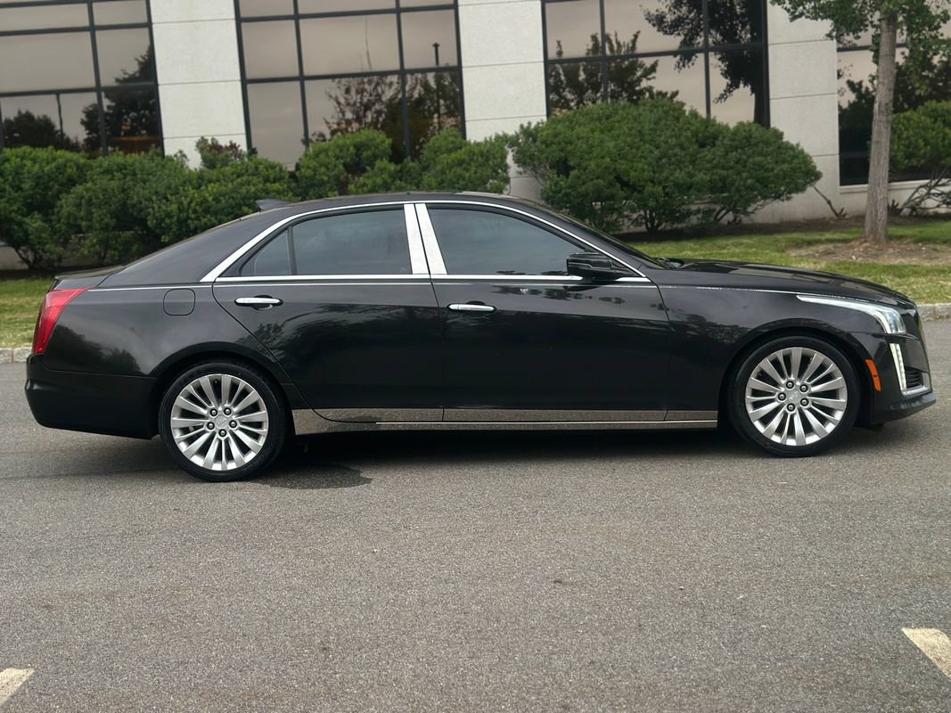 Used 2015 Cadillac CTS Luxury RWD image 8