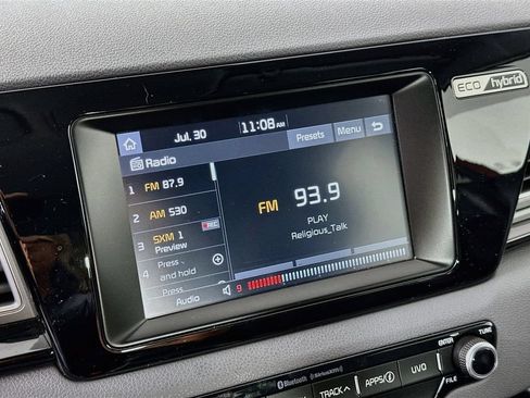 Used 2017 Kia Niro EX FWD image 15