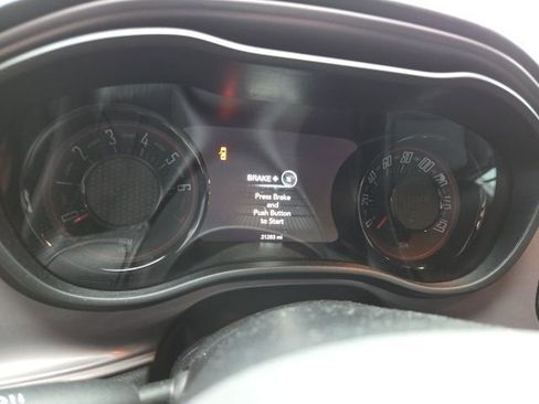 Used 2023 Dodge Challenger SXT w/ Plus Package image 12