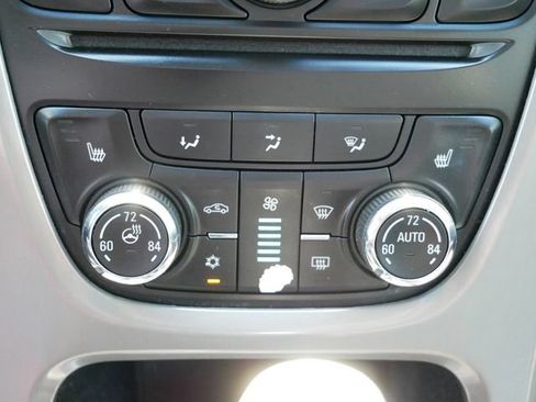 Used 2012 Buick Verano Leather FWD image 20