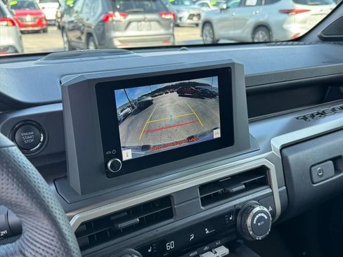 Certified 2025 Toyota Tacoma SR5 image 27