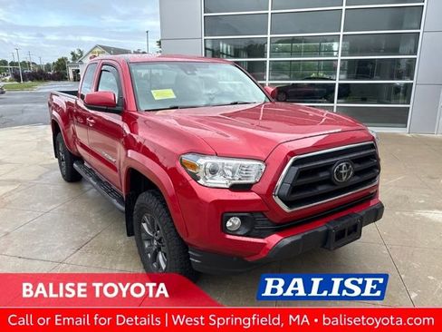 Used 2023 Toyota Tacoma SR5 AWD/4WD image 1