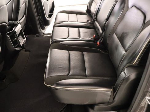 Used 2021 RAM 1500 Laramie AWD/4WD image 13