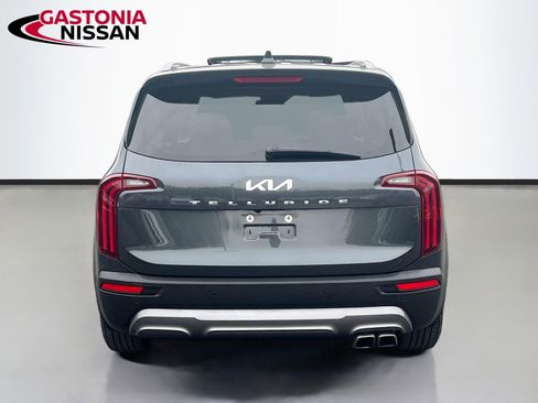 Used 2022 Kia Telluride EX image 7
